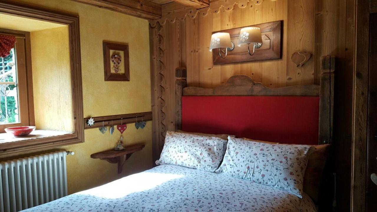 أرفيير B&B Lo Djoua De Toueno المظهر الخارجي الصورة