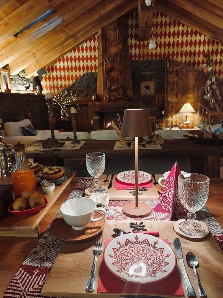 أرفيير B&B Lo Djoua De Toueno المظهر الخارجي الصورة